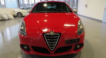 2011 Alfa Romeo giulietta 1750 tbi 173kw - 13