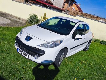 Peugeot 207 1.4i 54kW - NOVÁ STK - klimatizace - 13