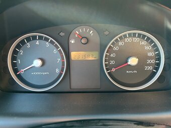 Hyundai Getz 1,4 - 13