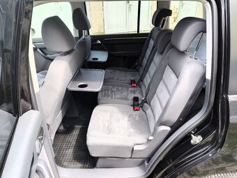 TOURAN 1.4 TSi 103kW HIGHLINE PLNÝ SERVIS NAVI PDC - 13