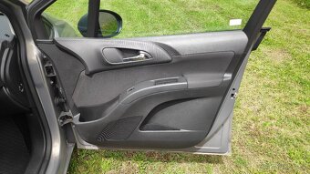 Opel Meriva, Hezký stav , pravidelný servis - 13