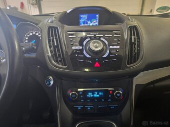 Ford Kuga 2,0TDCi 120kW 4x4 Titanium - 13