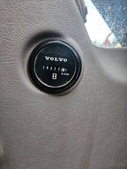 Pásový bagr Volvo EC160e - 13