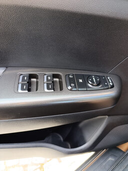 Kia Sportage  1.7 CRDi, 11/2017, 116 000 km - 13