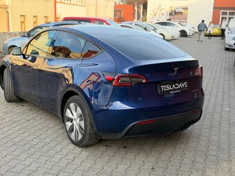 Tesla Model Y Long Range AWD – 2023 – Deep Blue Metallic - 13