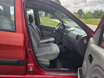Dacia Logan MCV(MAX Capacity Vehicle) 1.6i benzín - 13