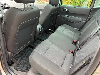 Prodáme Peugeot 3008 1.6Thp 115kw - 13