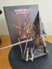 Resident Evil Silent Hill sošky First 4 Figures atd - 13