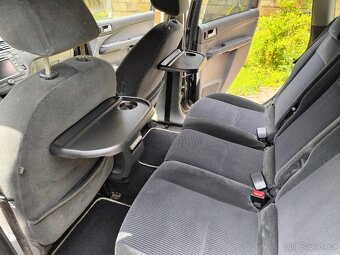 Ford Focus C-MAX Ghia 1.6 TDCi, r.v. 2006, 80 kW - 13