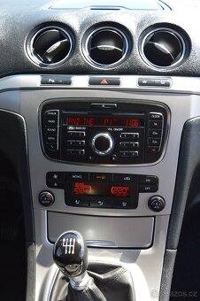 Ford Galaxy 2.0TDCI - manuál ,FACELIFT,7 míst ,výhřev - 13