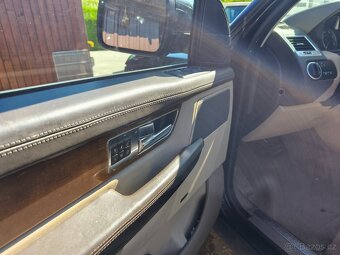 Rover Range zlevňeno - 13