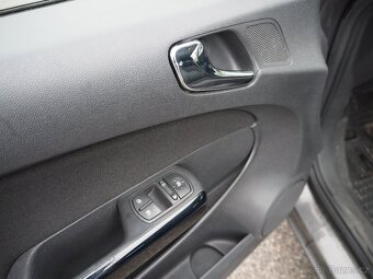 Opel Corsa 1.4 KLIMA, vyhř. sedadla + volant - 13