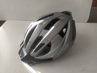 Korbička,kulečník,skládačky - 13