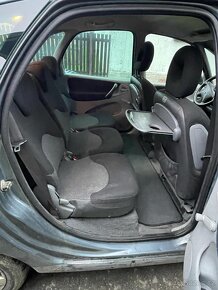 Citroën Xsara Picasso 1.6 hdi - 13