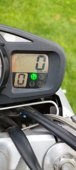 Prodám Suzuki GSR600 - 13