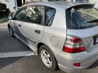 Honda CIVIC 5D 1,4i SMT Hatchback - 13