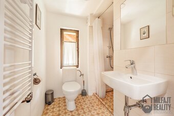 Prodej velkého domu, 420 m2 - Železný Brod, ev.č. 06508 - 13