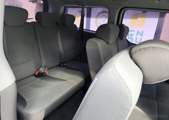 Hyundai H 1 2.5-9 míst-po rozvodech-TAŽNÉ - 13