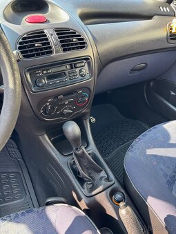 Prodej Peugeot 206,  1.1 benzín, 44kw - 13