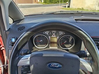 Ford C-Max - 13