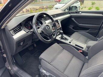Volkswagen Passat B8 Variant 2.0 TDI 110kW 2019r - 13