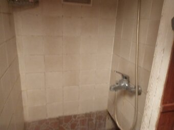 Prodám chatu Chvalčov - 13