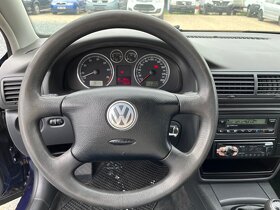 Volkswagen Passat 1.6i 75kW - 13