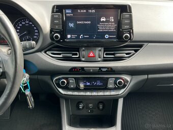 Hyundai i30 1.6 CRDI SMART ČR NOVÉ - 13