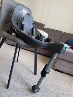 Cybex Z i-size + Isofix zakladna Z (otocni) - 13