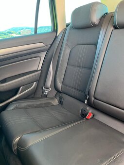 VW Passat Alltrack - 13