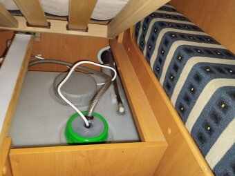 DETHLEFFS pro 4. Rok 2004. Mover+baterie. Markýza. 1300kg - 13