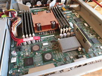 prodám4ks unikát original 1U server Sun Fire T1000 kompletní - 13