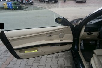 BMW 330i, E92, N52B30A, Steptronic + pádla, M paket - 13