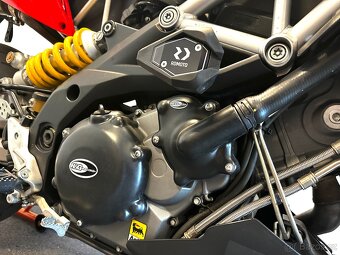 Aprilia Dorsoduro 1200 - 13