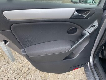 VW GOLF VI. 2.0 TDI 4motion Highline - 13