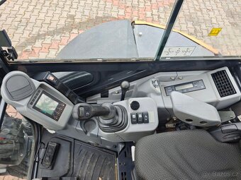 Pásový Minibagr Hitachi ZX38U-5A - 13