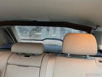 BMW f11 530d 180kw 2011 sport, masaž, max vybava - 13