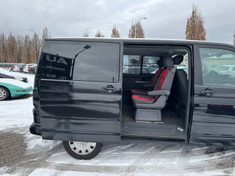 Volkswagen Multivan 7 MÍST 2,5 TDI 96 KW TAŽNÉ SK - 13
