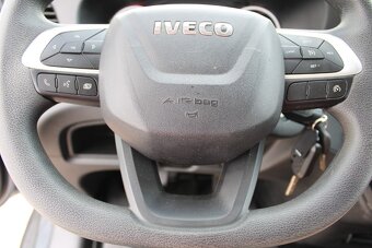 Iveco Daily, 35S160 2,3 Maxi 6míst+klima 2022 - 13