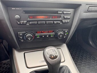 BMW e90 325i MANUÁL SERVISKA - 13