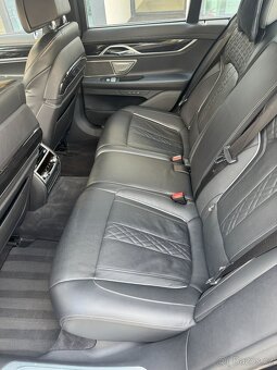 BMW 740d Long Xdrive 4x4 - po velkém servise, serviska. DPH - 13