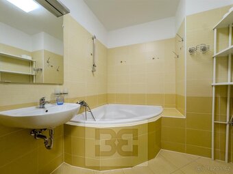 Krásný byt 2+kk Praha 5 - Zličín, ul.Sazovická, ev.č. N08467 - 13