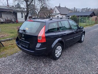 1. MAJITEL...Renault Megane 1.6 16V rok 2009 - 13