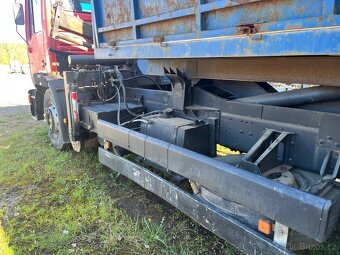 MAN L2000 19.322 nosič kontejneru s HR - 13