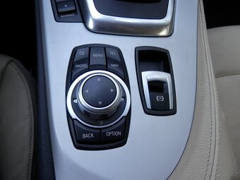 BMW Z4 3.0 sDrive35i 225Kw, Automat, Navi, Kůže - 13