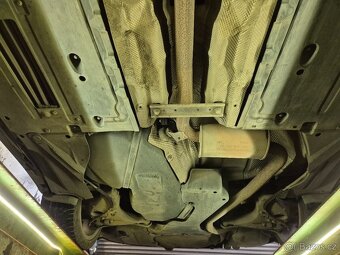 Prodam Audi A4 B7.2,0TDI.103kw.motor po generálce. - 13