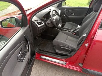 Prodám Renault Megane kombi 1.5DCI 78Kw r.v.2010 - 13