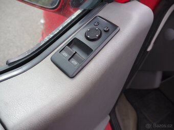 Volkswagen Multivan T4 2.5 TDI PROJEKT ZWO - 13