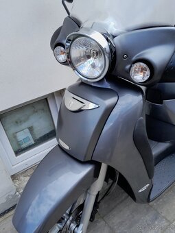 Aprilia Scarabeo 250, 2006, výborný stav, 22tis.km, CZ tp - 13