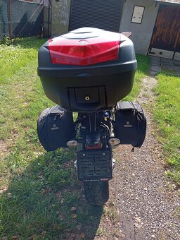 Yamaha MT-07 Race Blue series - 13